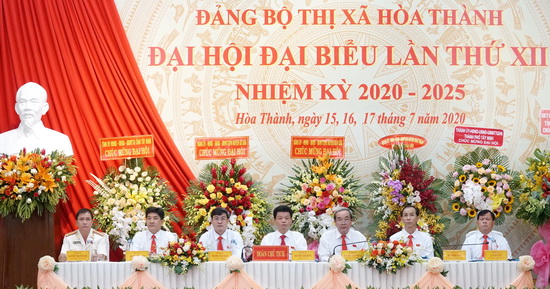 Ông Nguyễn Nam Hưng tái đắc cử chức danh Bí thư Thị xã Hoà Thành